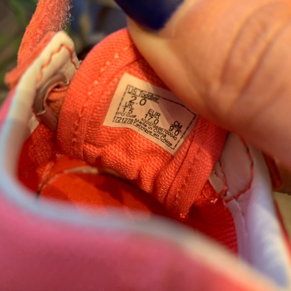 Vans Toddler Shoes - Picture 3 of 3